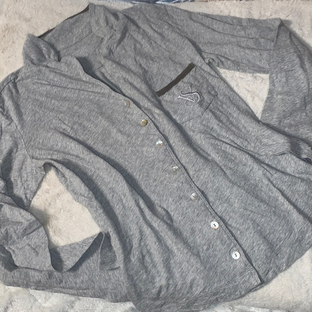 XS Victoria’s Secret 100% cotton button down pajama top